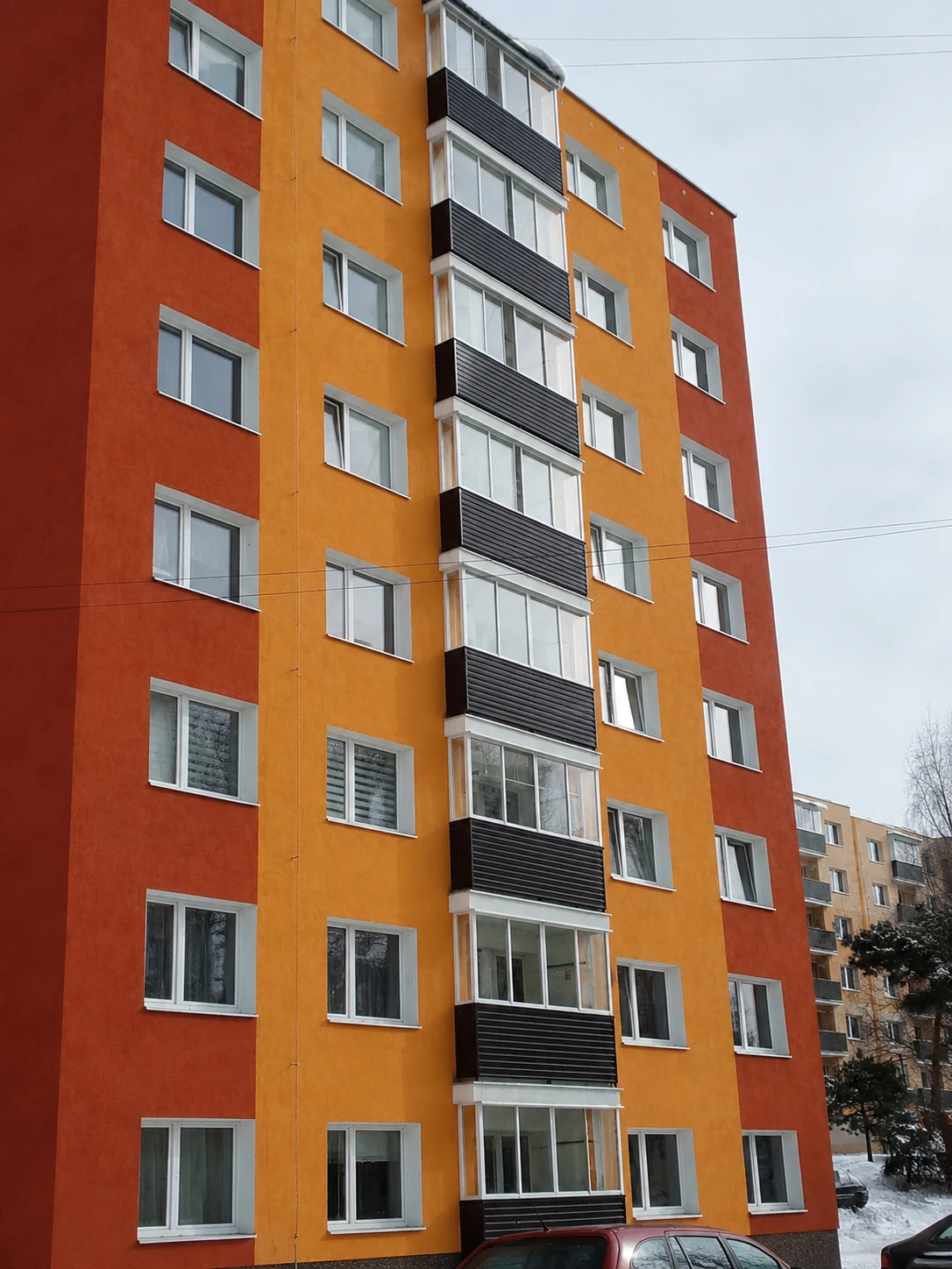 Zasklené balkóny v zime